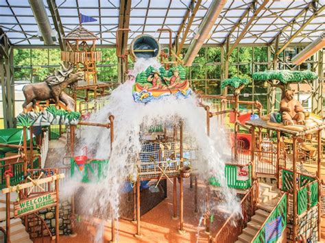 water park in flint tx.